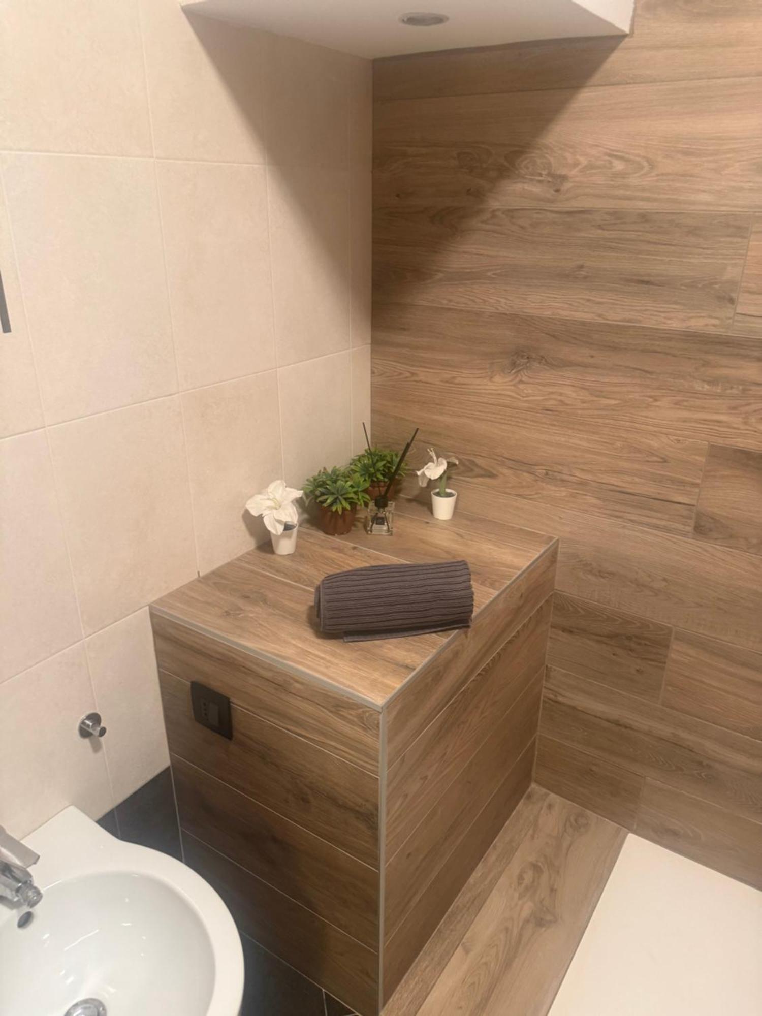 Samy S Home 1 Free Parking Wi-Fi Bolzano Bagian luar foto